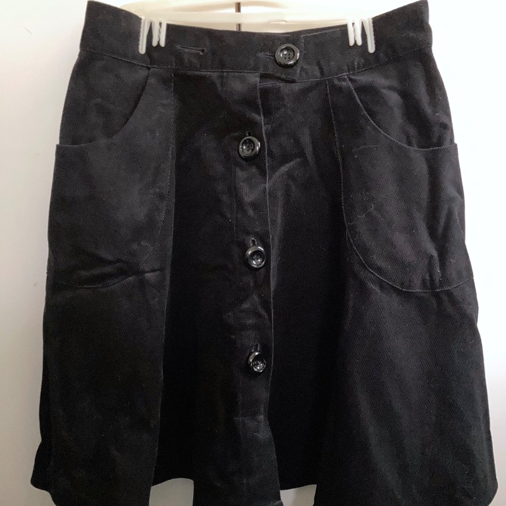NWT Black Hell Bunny Corduroy Wonder Years Knee Skirt with Buttons and Pockets - Picture 11 of 12